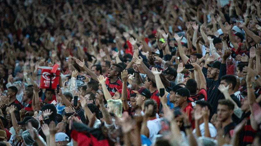 TJD-RJ denuncia o Flamengo por cantos homofóbicos da torcida no Fla-Flu
