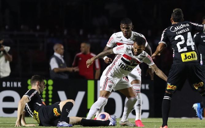 Corinthians enaltece resultado em clássico após eliminação na Libertadores