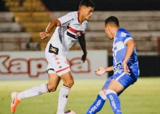 Paulistão: Técnico não pede demissão, mas deixa comando do lanterninha