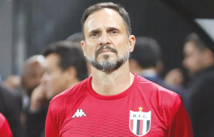 Wagner Lopes não é mais técnico do Botafogo-SP - Raul Ramos / Botafogo FC