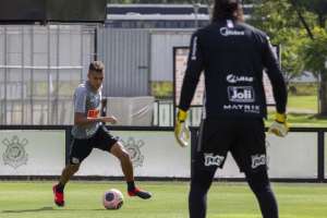 Paulistão: Corinthians faz análise do elenco e deve negociar mais saídas de jogadores