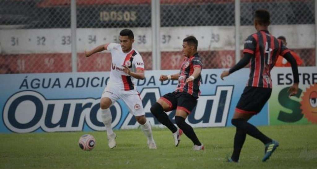 Caucaia luta, mas perde para o Guarany de Sobral no Campeonato Cearense (Foto: Divulgação / Caucaia EC) - Divulgação / Caucaia EC