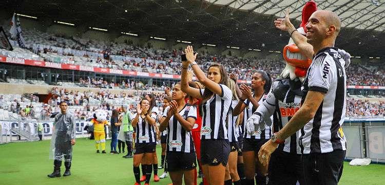 Mineiro: Atlético repudia atitude machista de mascote e afasta funcionário