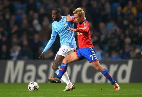 Ex-Barcelona e City, Yaya Touré negocia com clube do Brasileirão
