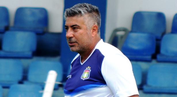 Treinador avalia atuação e destaca erros cometidos em derrota do São Caetano