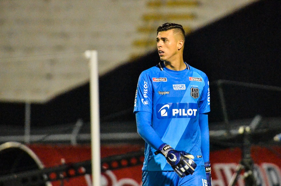 Paulistão: Após nova derrota, Ivan cobra reação da Ponte Preta: ‘Melhorar rápido’