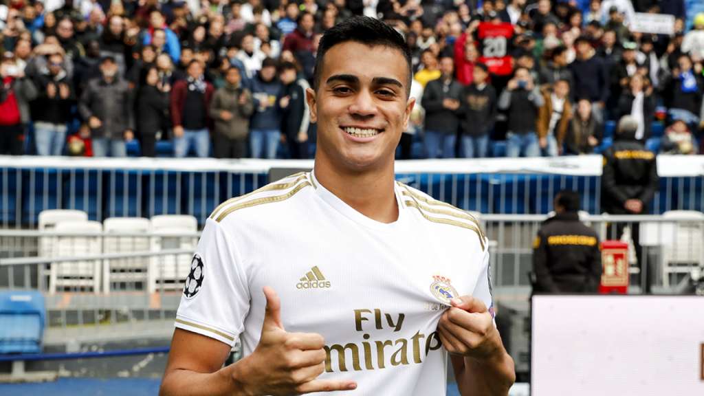 Emocionado, Reinier é apresentado no Real Madrid: 'Realizo um sonho de infância'