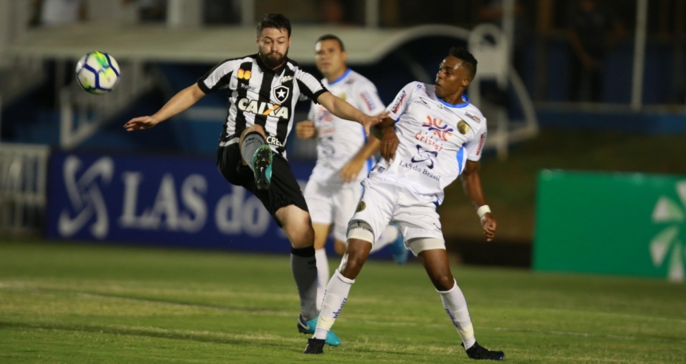 Náutico x Botafogo-RJ - Decisão pela Copa do Brasil logo na estreia de Autuori 2 0002050450864 img