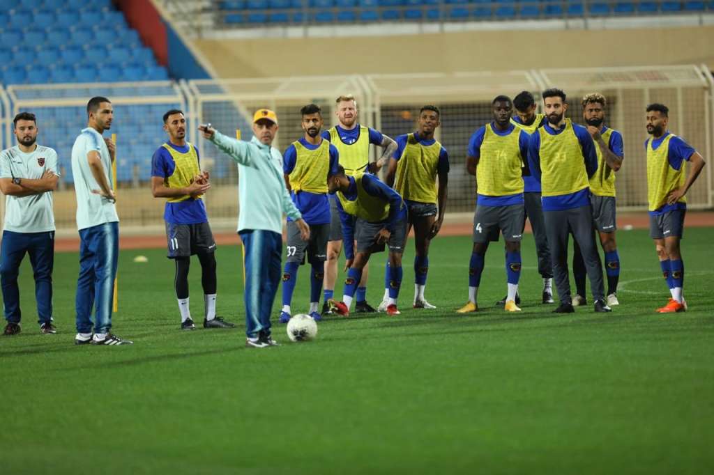 Com 100% no exterior, André Gaspar foca em vice-líder