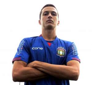 Paulista A2: São Caetano confirma contratação de ex-lateral de Bragantino e Red Bull