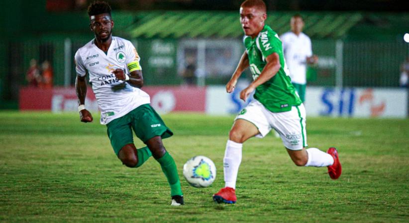 Foguinho colocou fogo no jogo! (Foto: Márcio Cunha / Chapecoense)