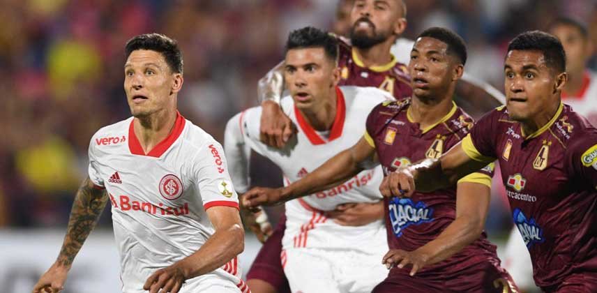 Inter fica no 0 a 0 com o Tolima
