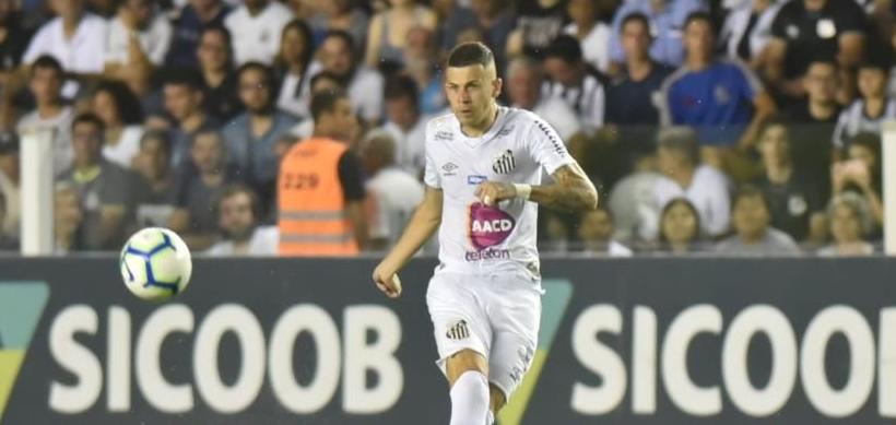 Jobson revela papo do elenco com comissão técnica do Santos: ‘Melhor que treino’