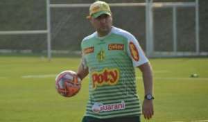 Com todos à disposição, Catalá prevê jogo cirúrgico e traça meta para Mirassol