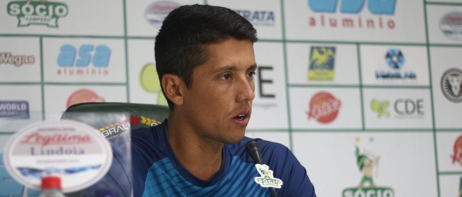 EXCLUSIVO! Carpini revela propostas “muito boas”, mas confirma permanência no Guarani