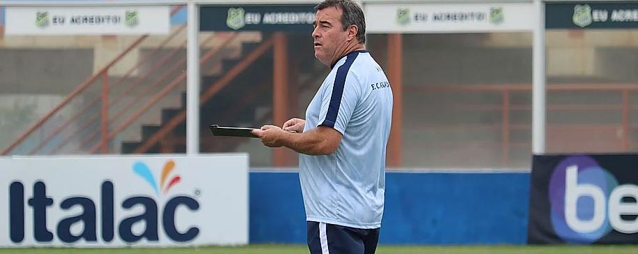 Vem Corinthians! Pintado fala em “frio na barriga” em disputar “jogo grande”