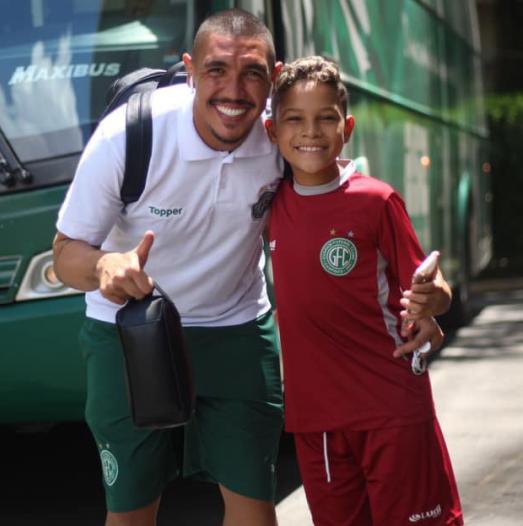 Jefferson Paulino pega pênalti e se destaca novamente no Guarani