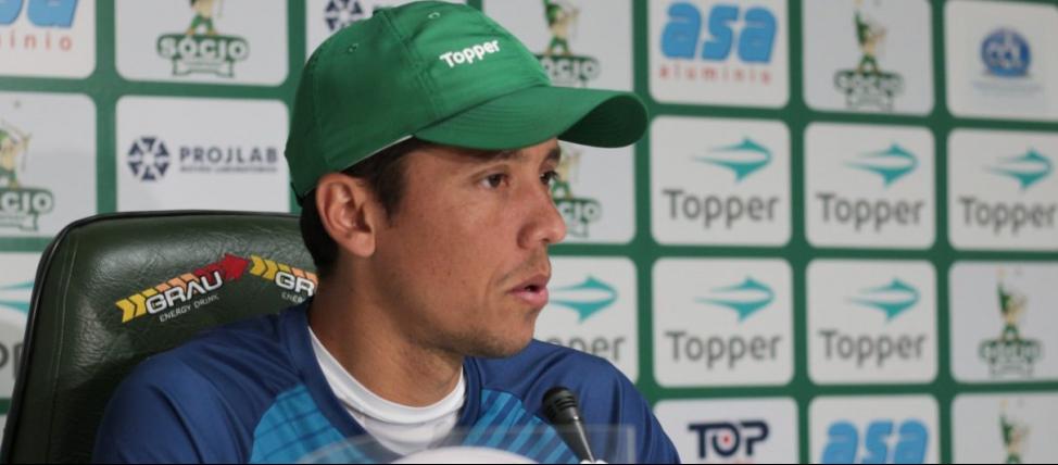 Atrás de um meia, Carpini fala de legado e deixa de lado eleições no Guarani