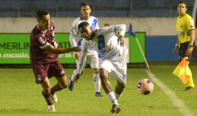PAULISTA A2: Monte Azul impõe a maior goleada no Atibaia e lidera sozinho