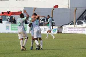 MS: Rodada de clássicos agita o sábado de Carnaval