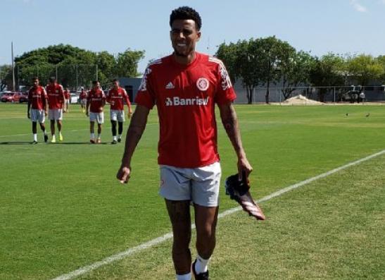 Gaúcho: Em reapresentação, Gustavo faz seu primeiro treino com elenco do Internacional