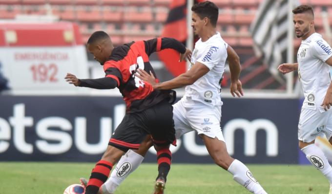 Paulistão: Após derrota, Eduardo Sasha avalia que Santos está sem confiança