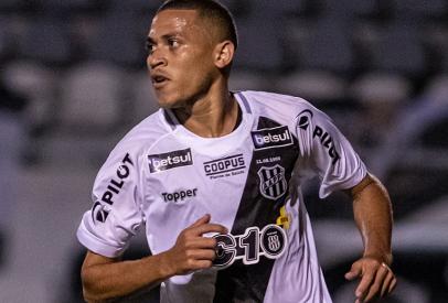 João Paulo voltou ao meio-campo da Ponte João Paulo voltou ao meio-campo da Ponte