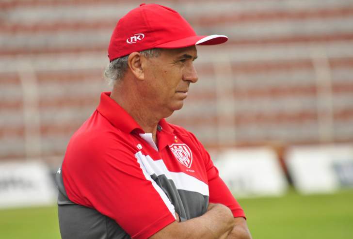 Luis Carlos Martins é o técnico da sétima rodada. Foto: Bruno Freitas