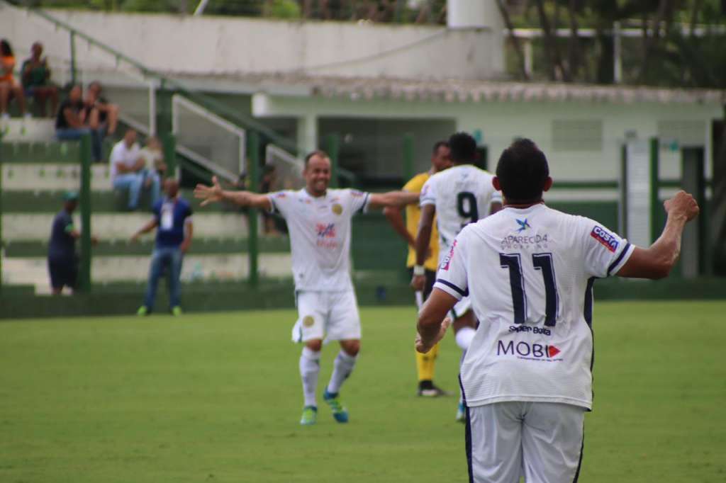 Aparecidense bateu o Goiânia