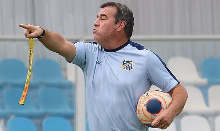 Pintado é o técnico da sétima rodada