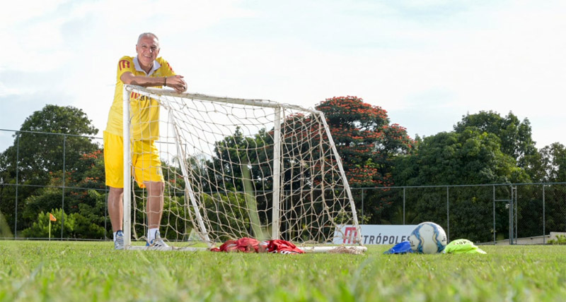 Antes de anunciar técnico Bolívar, Vila Nova tentou campeão da Série C