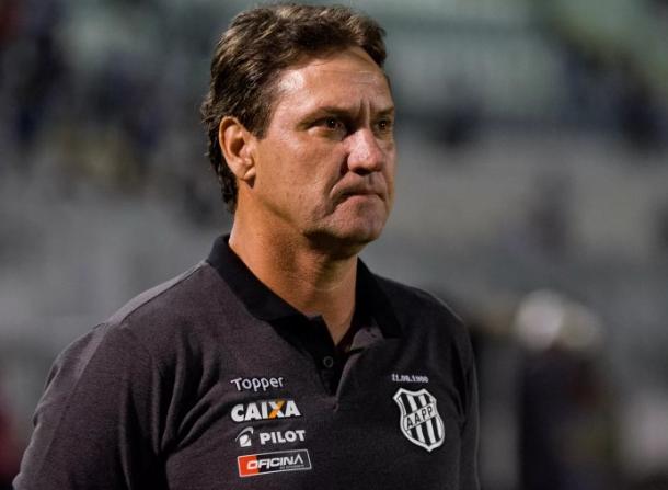 Técnico diz que assume a Ponte Preta mais amadurecido: “Estou muito bem qualificado”
