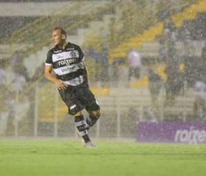 Seleção FI da Série A2 'copia' time olímpico e joga de maneira ofensiva