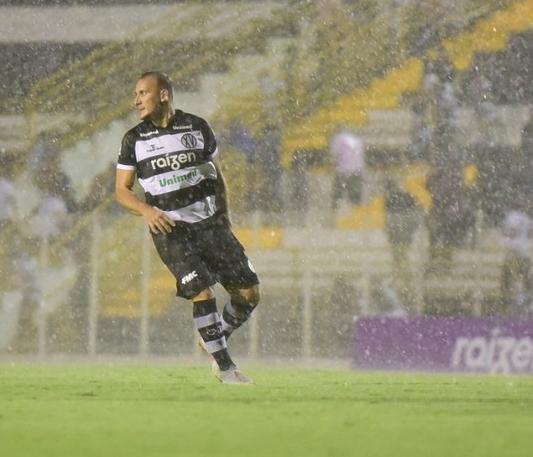 Seleção FI da Série A2 ‘copia’ time olímpico e joga de maneira ofensiva