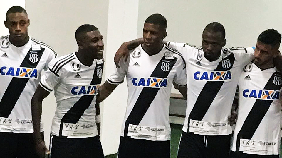 Ponte Preta quer ser reconhecida pela Fifa como 1º time a usar negros