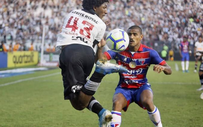 Carioca: Atacante é operado e médico do Vasco confirma 3 meses de recuperação