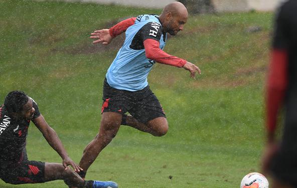 Com volta de Jonathan, Dorival prepara Athletico para estreia na Libertadores