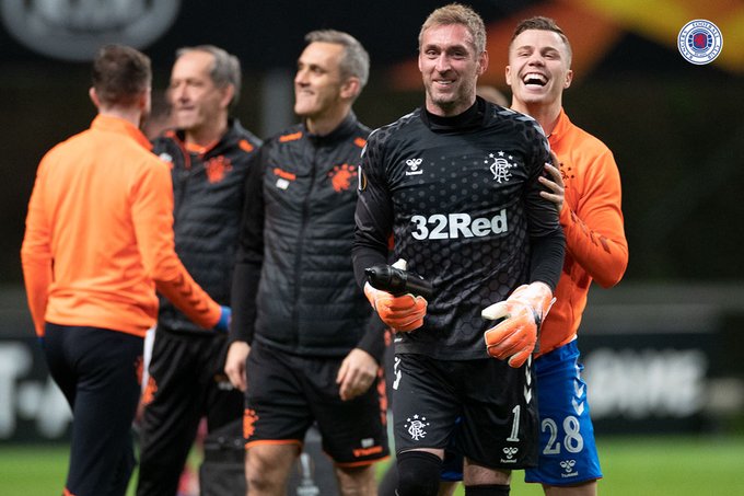 LIGA EUROPA: Filho de Hagi perde pênalti, mas dá assistência para classificação do Rangers