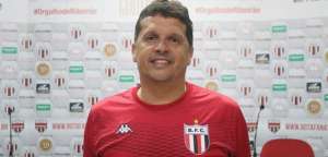 Botafogo frustra Claudinei e fecha lista do Paulistão com goleiro da base