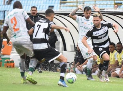 Idoso torcedor do XV quase infarta antes de cobranças de pênaltis