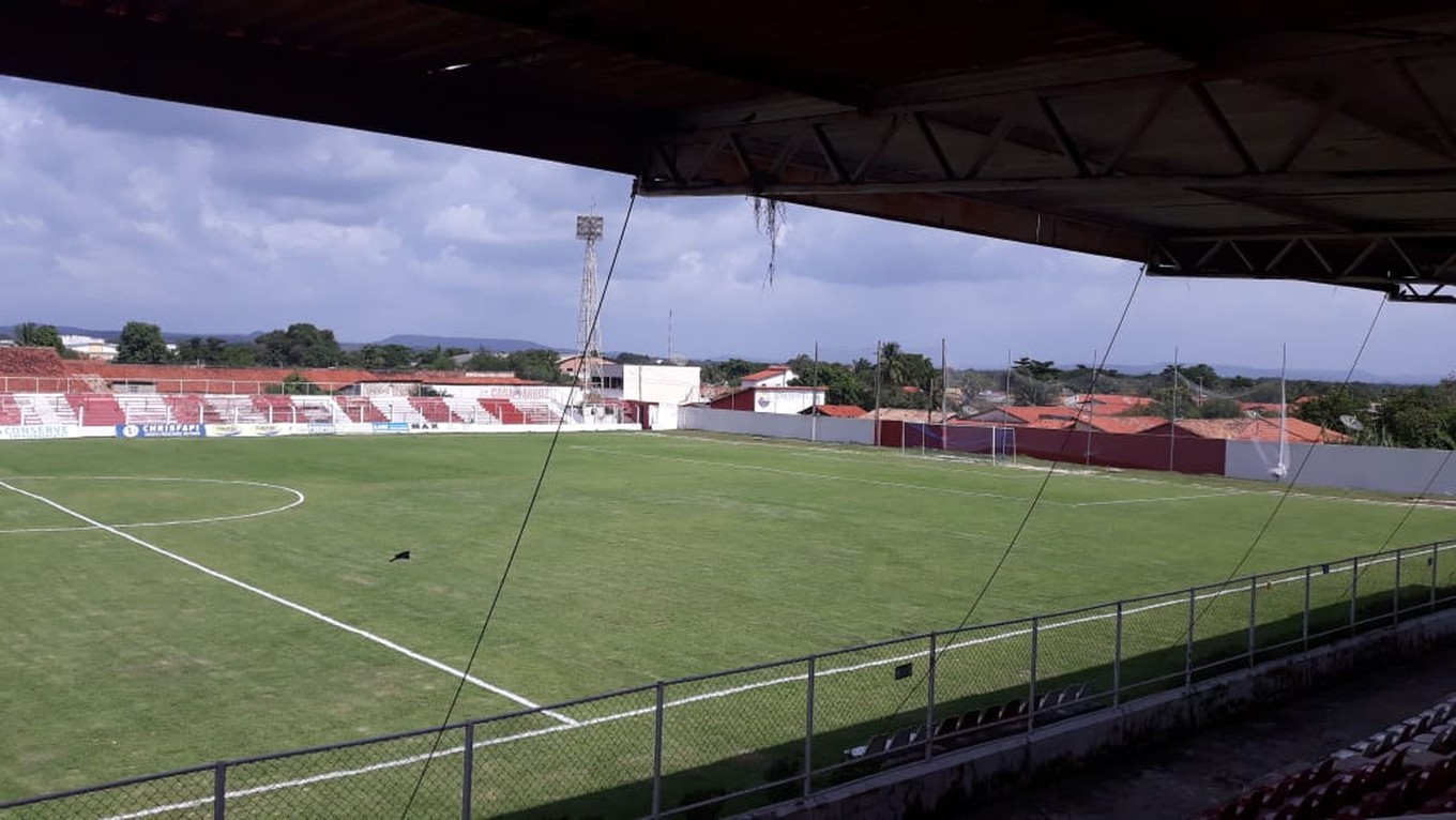 PIAUIENSE: Na reabertura da Arena, 4 de julho atropela com show de Love e Pica Pau