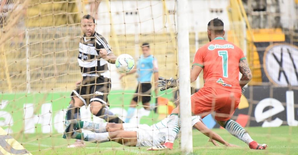 Árbitro revela xingamento em expulsão polêmica do XV; Técnico diz: “Errou muito”