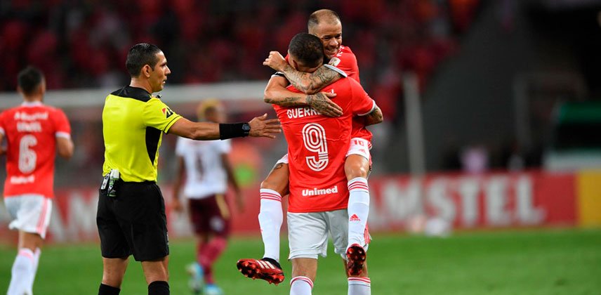Internacional avança na Libertadores