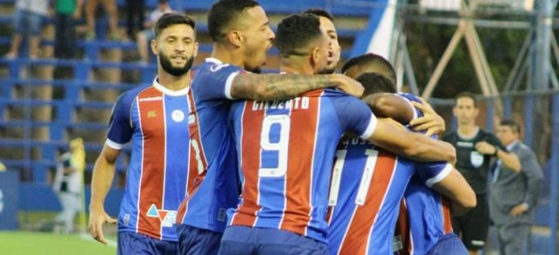 SUL-AMERICANA: Carnaval tricolor e vaga garantida em noite de 12 gols