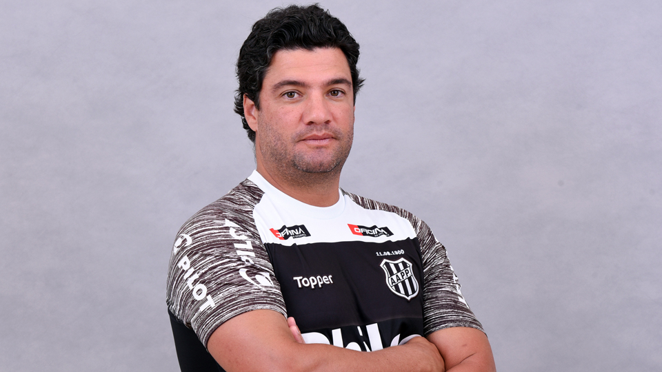 Paulistão: Ponte Preta confirma saída do auxiliar técnico Felipe Moreira