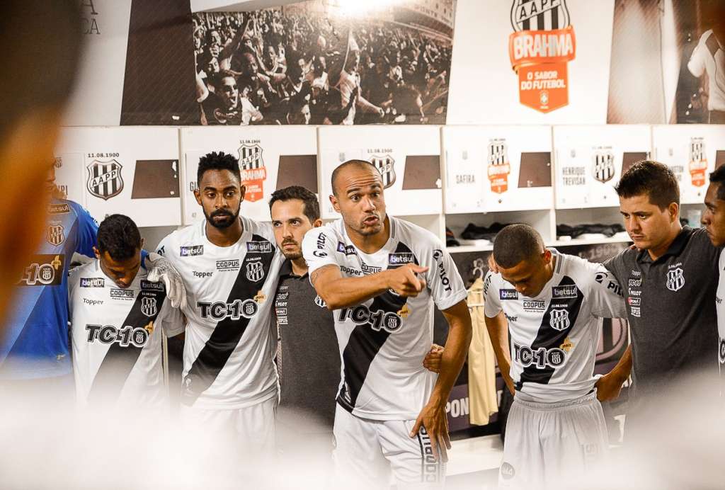 Em casa, Ponte Preta desafia tabu para vencer o Vila Nova-GO 