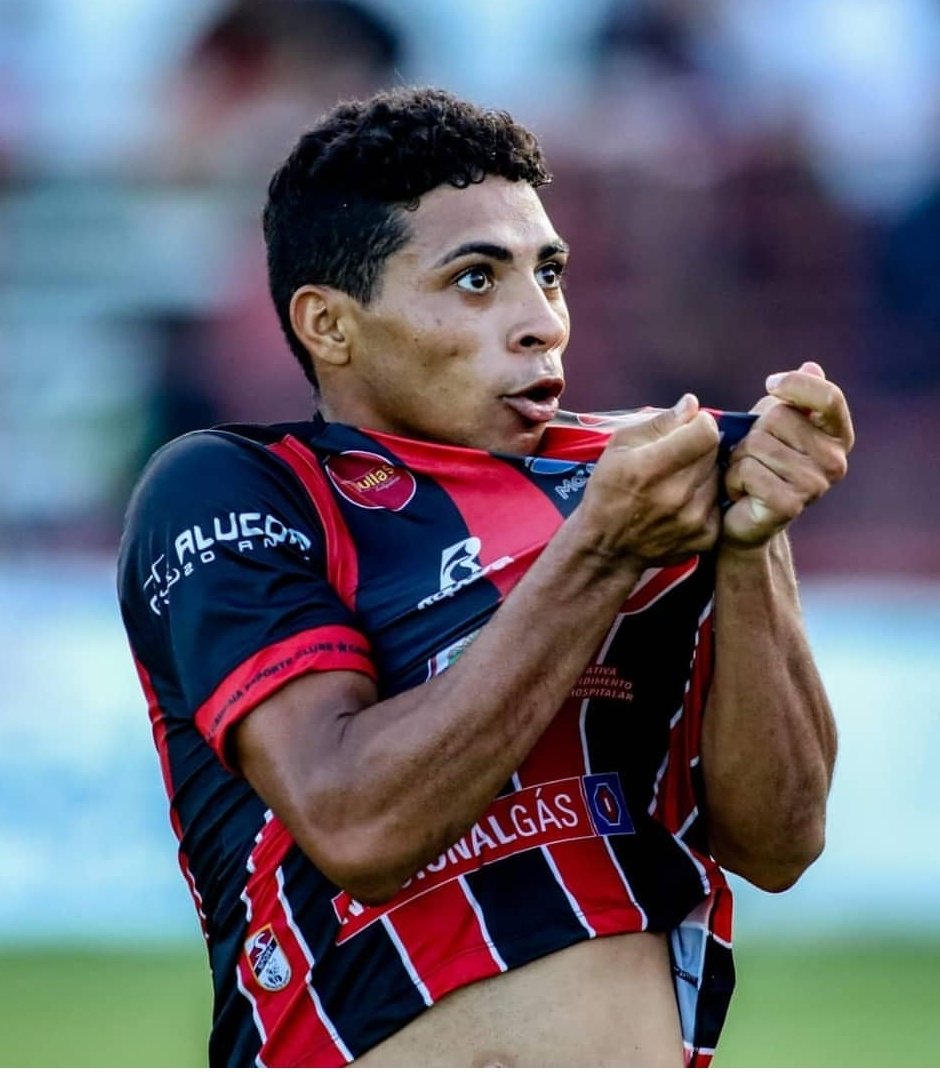 Cearense: Ceará contrata jovem atacante de time rival do estadual