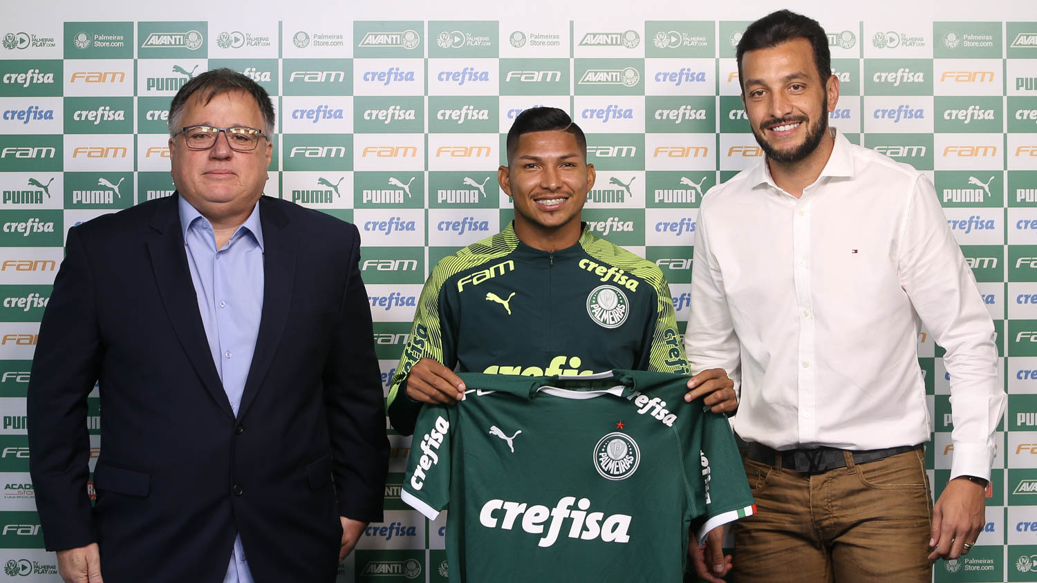 Rony quer estrear sábado no clássico, prevê dupla com Dudu e disputa com Flamengo