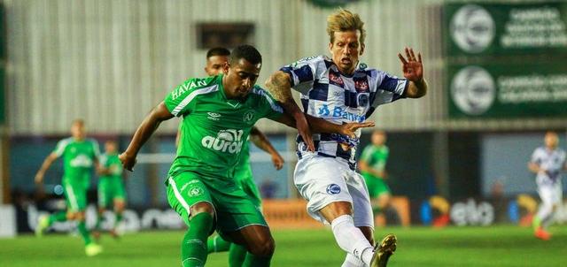 São José-RS 0 (5) x (4) 0 Chapecoense-SC – Zequinha avança na Copa do Brasil!