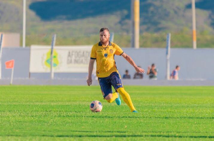 Pernambucano: Dentro do G6, zagueiro destaca objetivos do Retrô FC na temporada